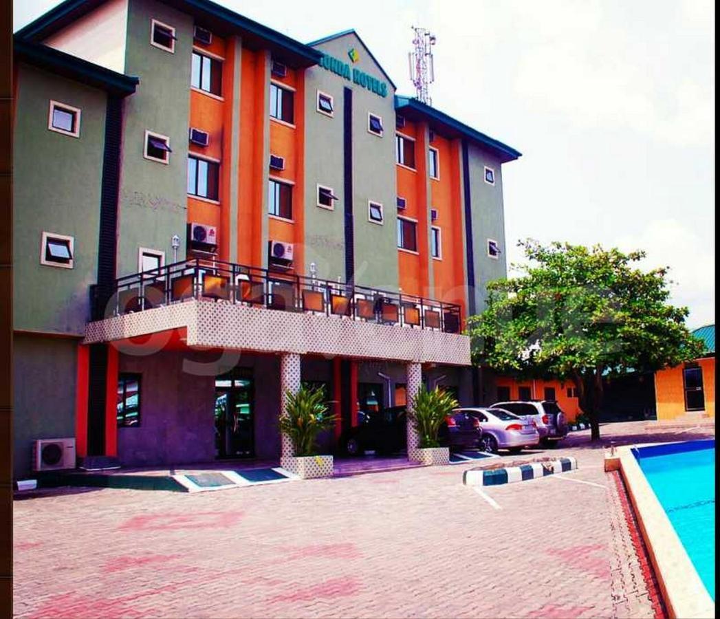 Room In Lodge - Londa Hotel And Suites Port Harcourt Luaran gambar